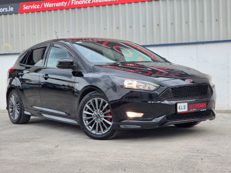 2017 Ford Focus - photo 2