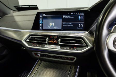 2023 BMW X5 - photo 18