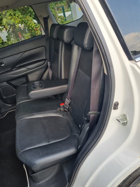 2015 Mitsubishi Outlander - photo 21