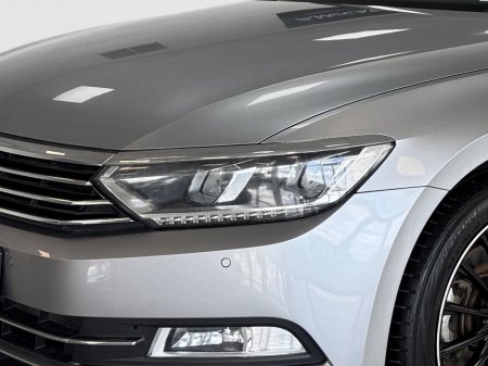 2018 Volkswagen Passat - photo 9