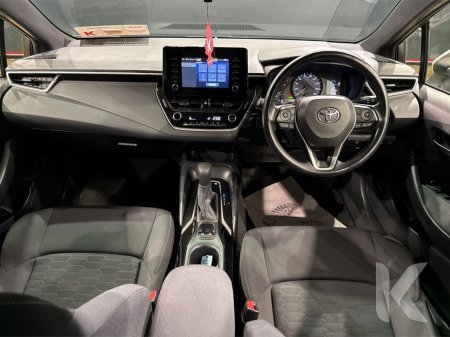2020 Toyota Corolla - photo 14