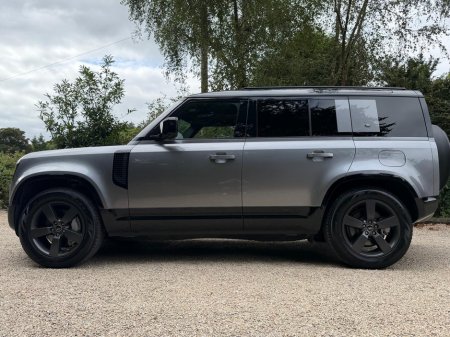 2023 Land Rover Defender - photo 7