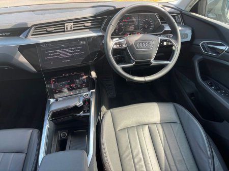 2023 Audi Q8 e-tron - photo 10