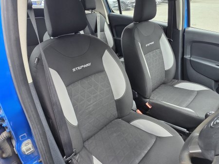 2015 Dacia Sandero Stepway - photo 11