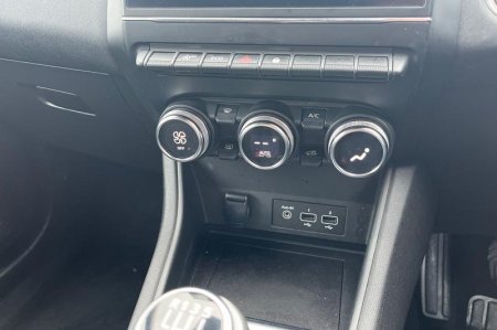 2021 Renault Captur - photo 32