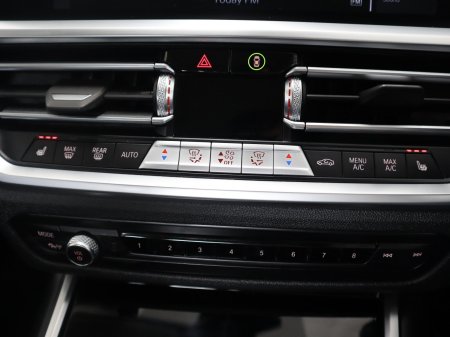 2022 BMW 3-Series - photo 20