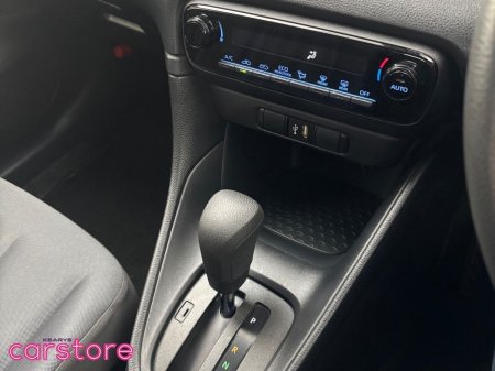 2023 Toyota Yaris - photo 18