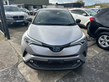 2019 Toyota C-HR - photo 2