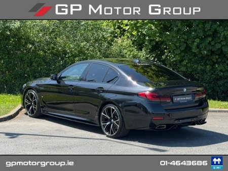 2021 BMW 5-Series - photo 9