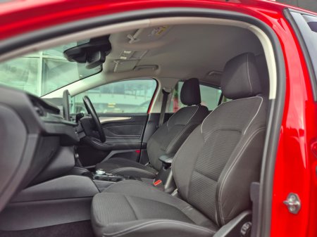 2023 Ford Focus - photo 9