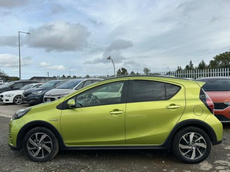 2017 Toyota Aqua - photo 8