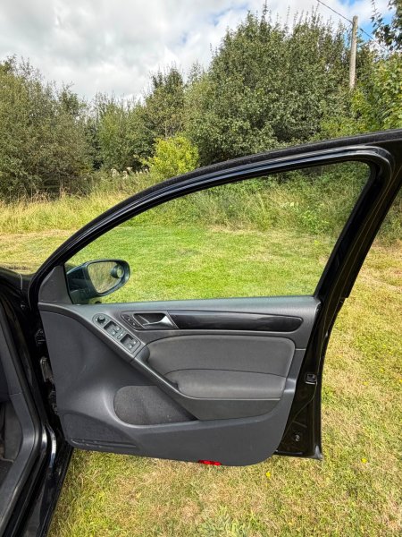 2011 Volkswagen Golf - photo 13