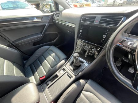 2020 Volkswagen Golf - photo 14