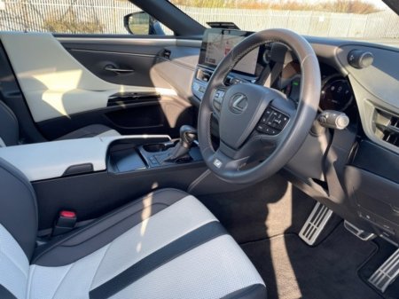 2024 Lexus ES - photo 8
