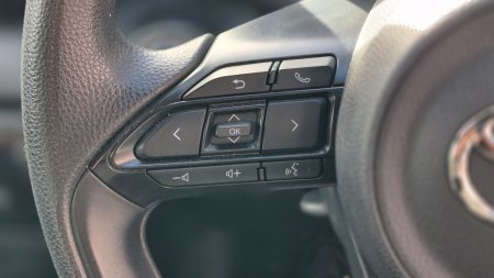 2022 Toyota Yaris - photo 28