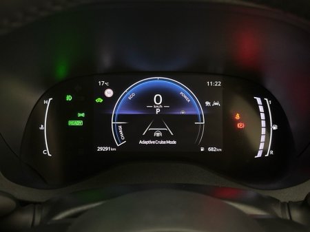 2026 Toyota Yaris Cross - photo 13