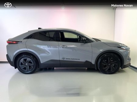 2026 Toyota C-HR - photo 3