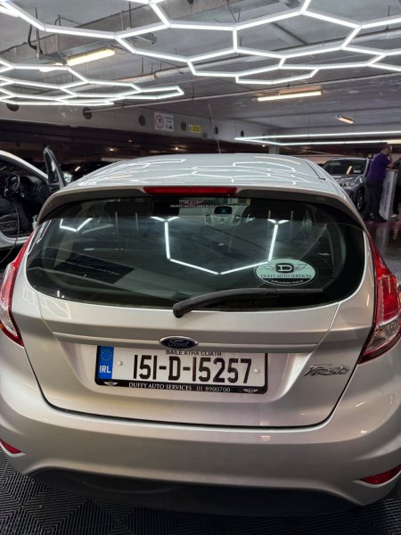 2015 Ford Fiesta - photo 5