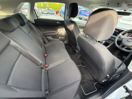 2019 Volkswagen Polo - photo 30
