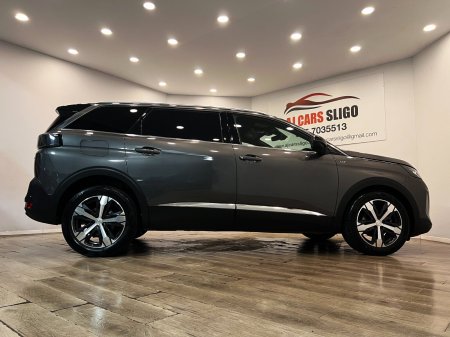 2021 Peugeot 5008 - photo 13