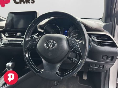 2018 Toyota C-HR - photo 2