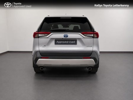 2022 Toyota RAV4 - photo 5