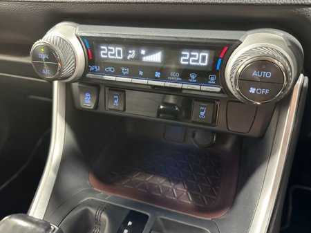 2021 Toyota RAV4 - photo 19