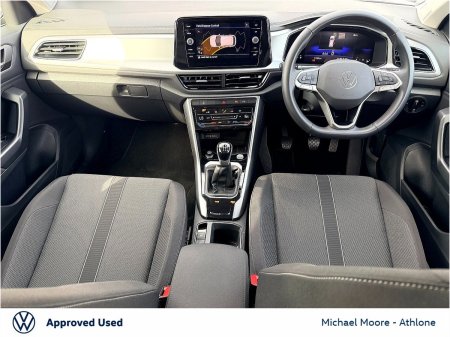 2026 Volkswagen T-Roc - photo 2