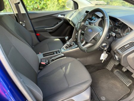 2016 Ford Focus - photo 5