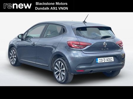 2023 Renault Clio - photo 3