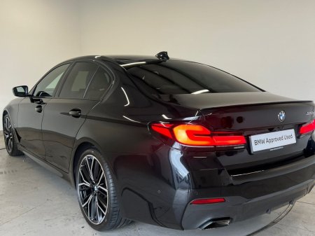 2022 BMW 5-Series - photo 29