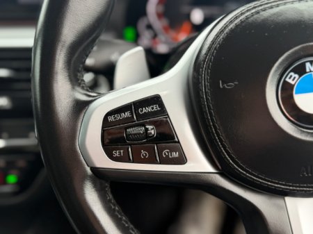 2022 BMW 5-Series - photo 19