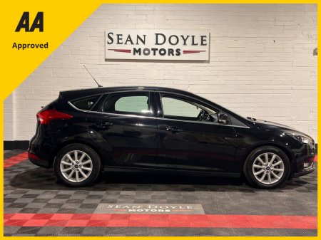 2016 Ford Focus - photo 4