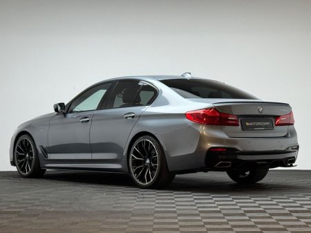 2017 BMW 5-Series - photo 5