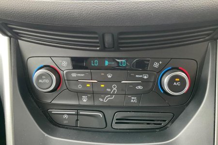 2017 Ford Kuga - photo 28