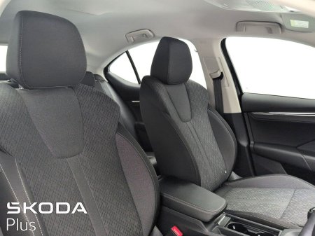 2024 Skoda Octavia - photo 24