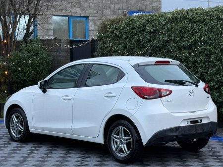 2017 Mazda Demio - photo 5