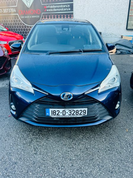 2018 Toyota Vitz - photo 13