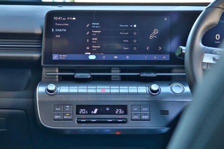 2025 Hyundai KONA - photo 15