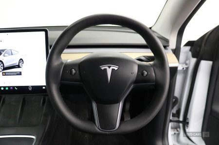 2023 Tesla Model Y - photo 20