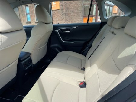 2023 Toyota RAV4 - photo 8