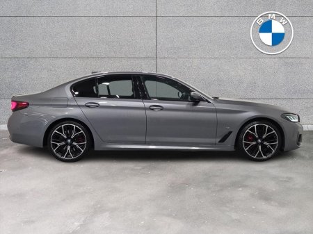 2023 BMW 5-Series - photo 25