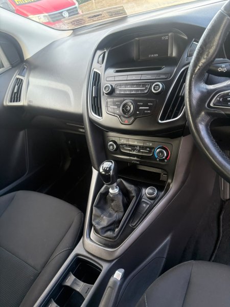 2016 Ford Focus - photo 7