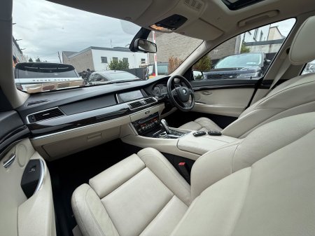 2010 BMW 5-Series - photo 33