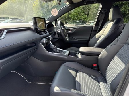 2024 Toyota RAV4 - photo 6