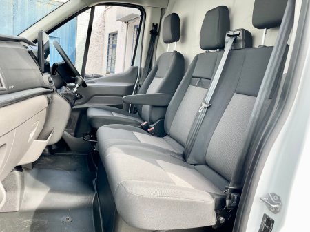 2025 Ford Transit - photo 25