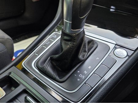 2019 Volkswagen Golf - photo 18