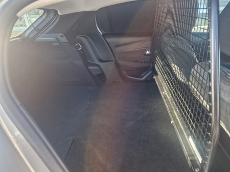 2022 Peugeot 208 - photo 18