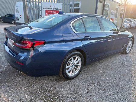 2022 BMW 5-Series - photo 3