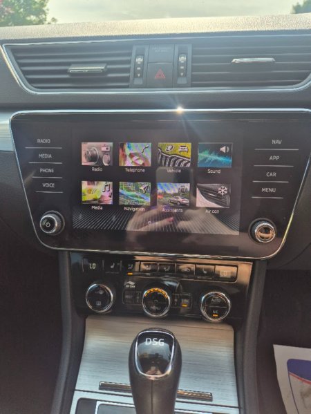 2021 Skoda Superb - photo 17